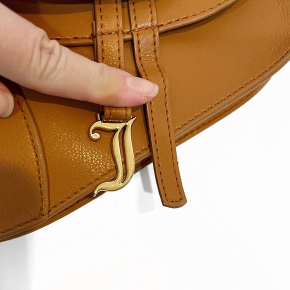 NWT Juicy Couture Cognac Belted Saddle Bag/Fanny Pack, Sz Med/Lg - Picture 8 of 15